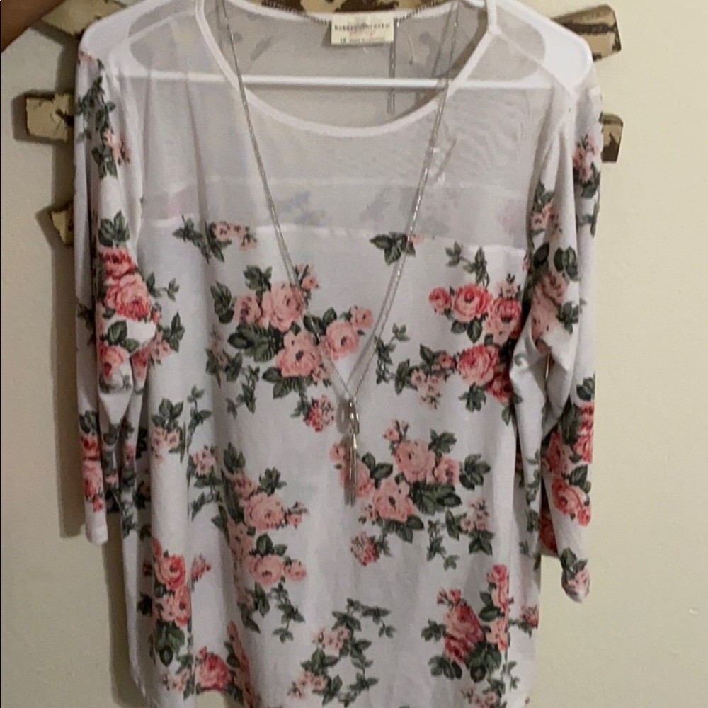 Plus Size cloth rosed blouse